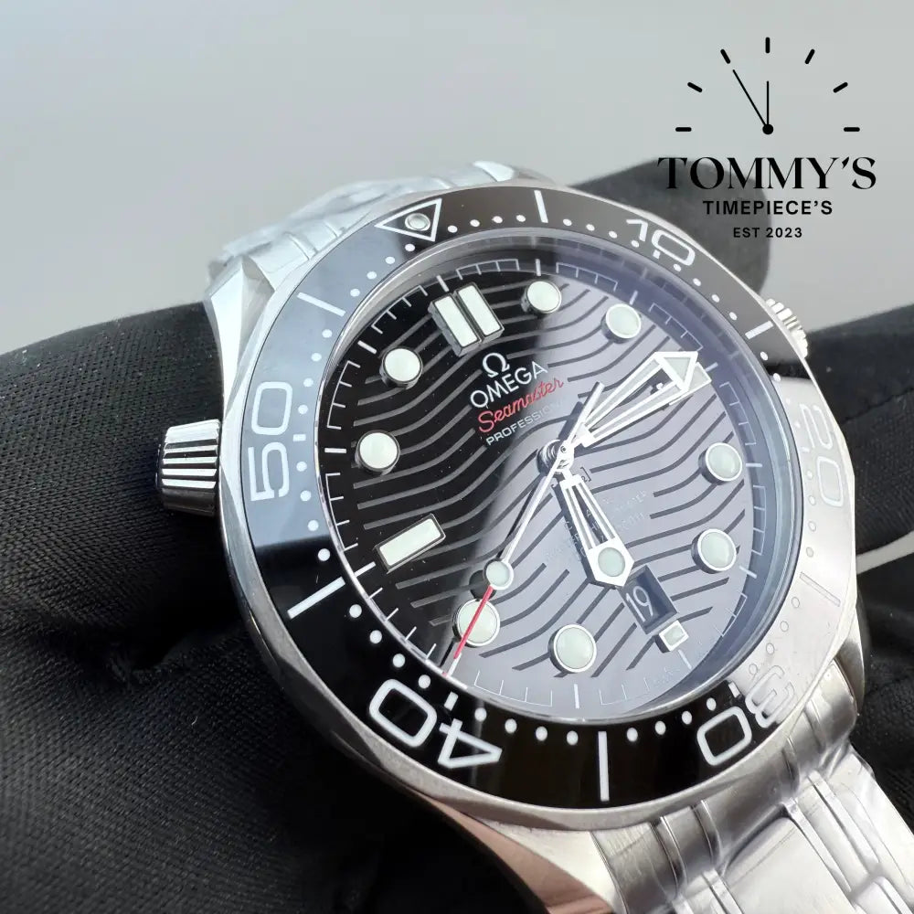 Superclone Black Seamaster Diver 300M With Free Rubber Strap