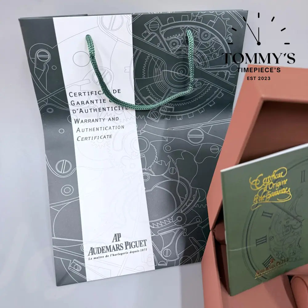 Complete Branded Box & Papers Set
