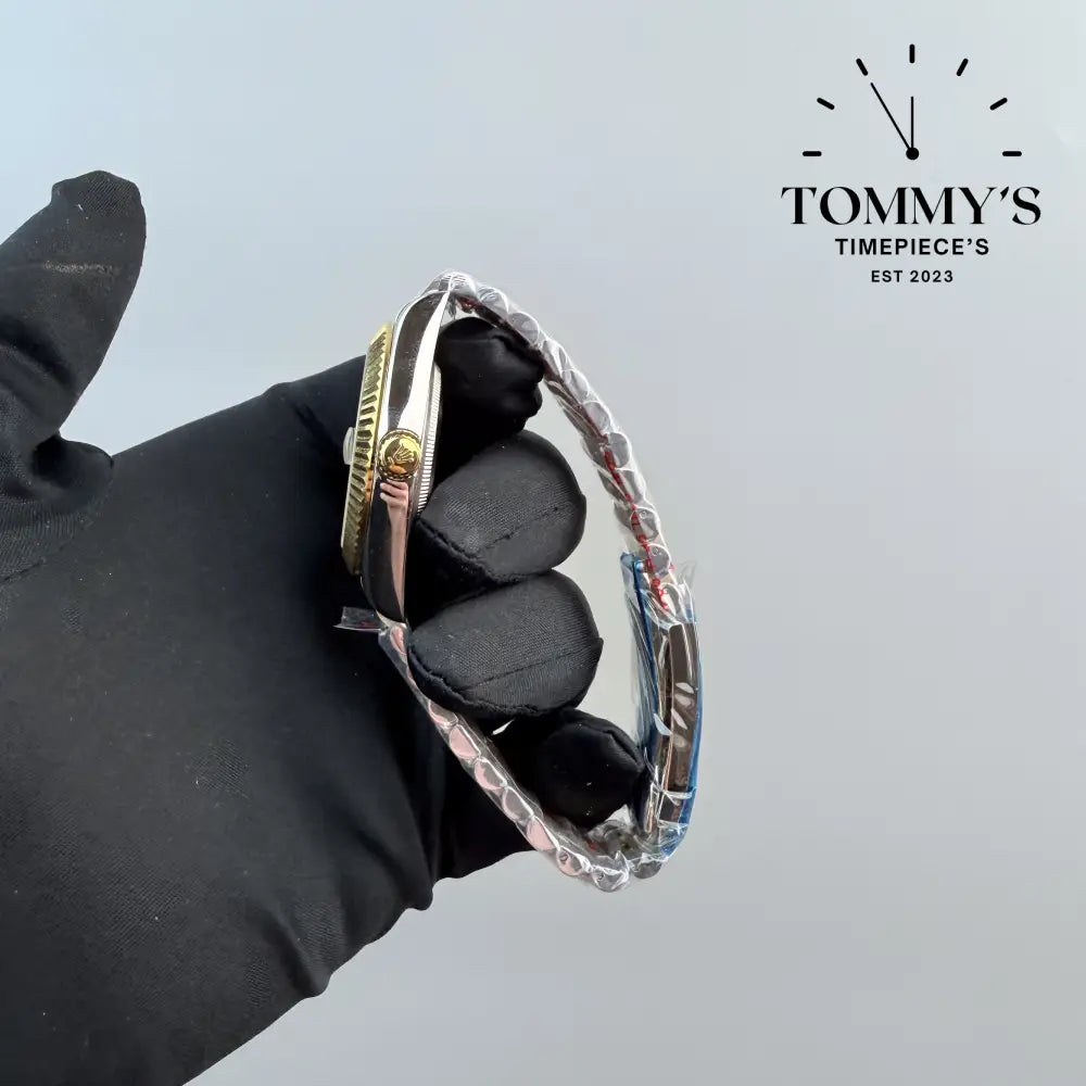 AAA + Datejust 41mm Black Dial (Bimetal Gold) With Jubilee With Fluted Bezel