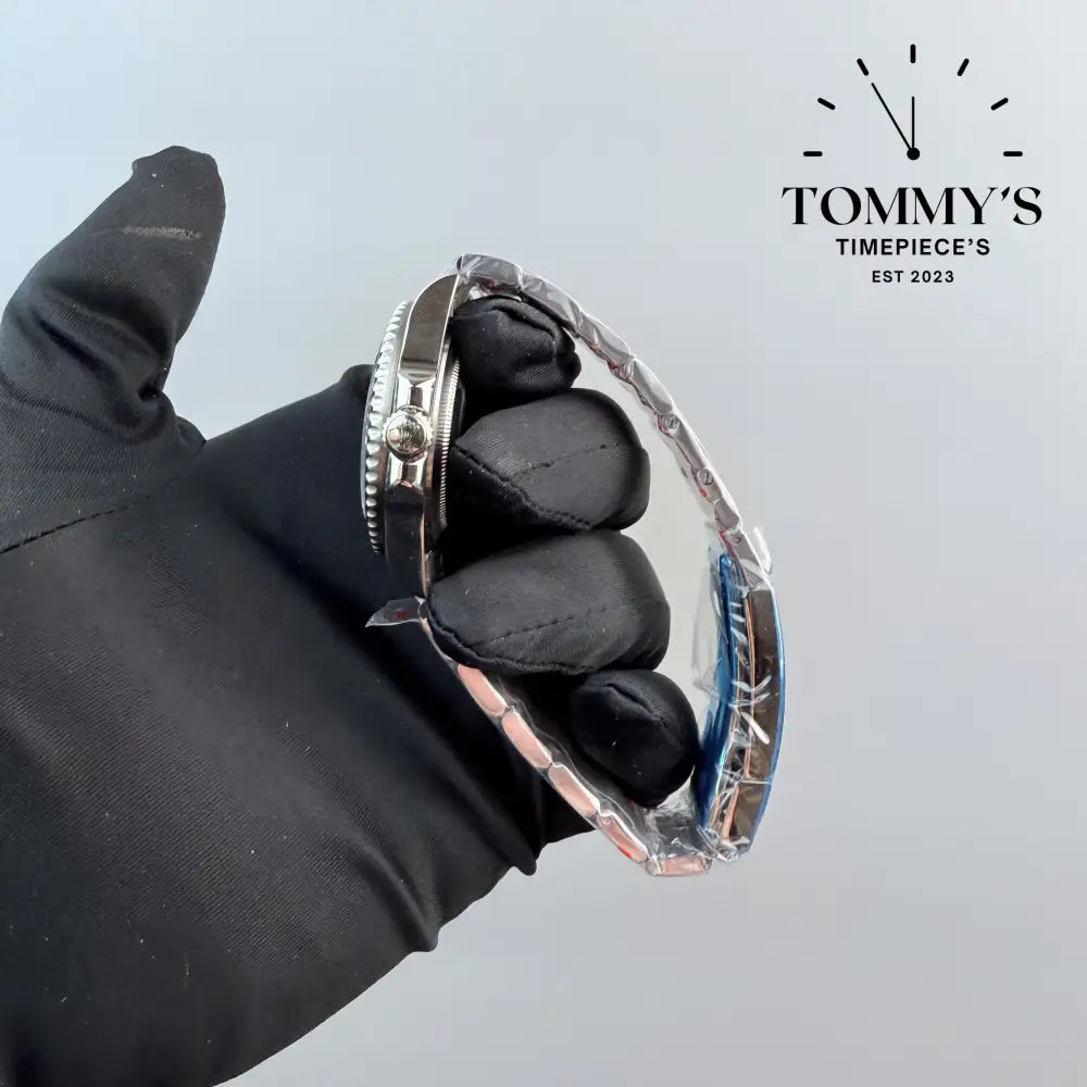 AAA + Dateless Submariner