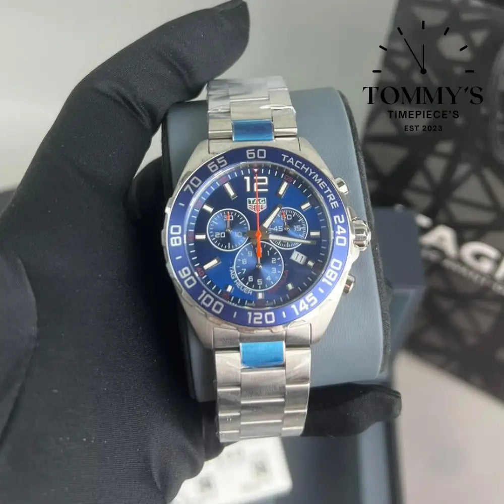 Superclone Formula 1 With Box And Paper