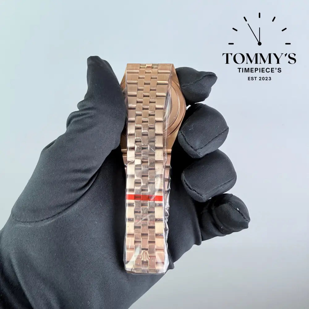 AAA+ Land Dweller White Dial With Diamond Bezel