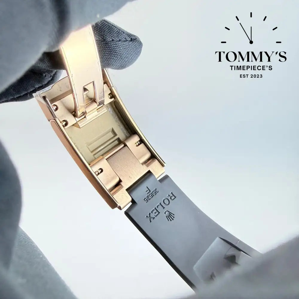 NOOB Superclone Sky-Dweller (326235) 42mm Chocolate Dial-Oysterflex Bracelet (Fluted Bezel) Watches