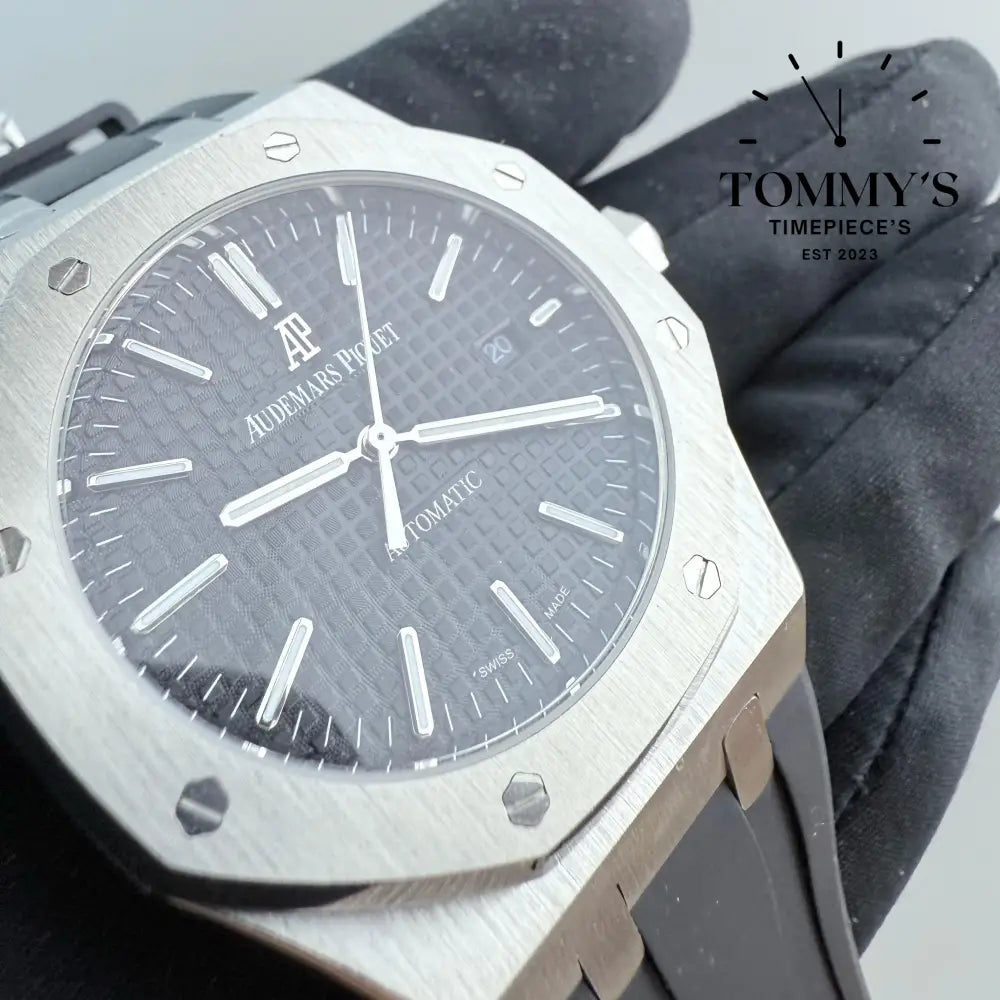 AAA + Royal Oak black rubber strap