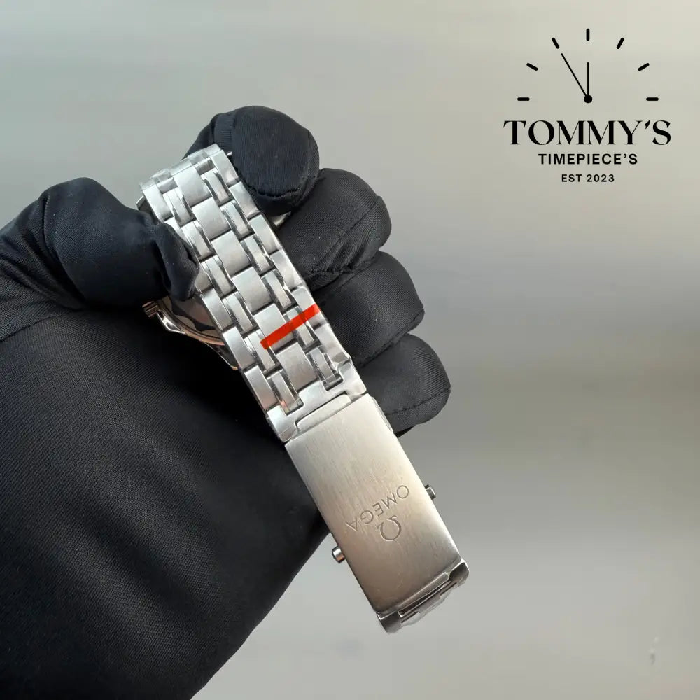 Aaa + Seamaster James Bond