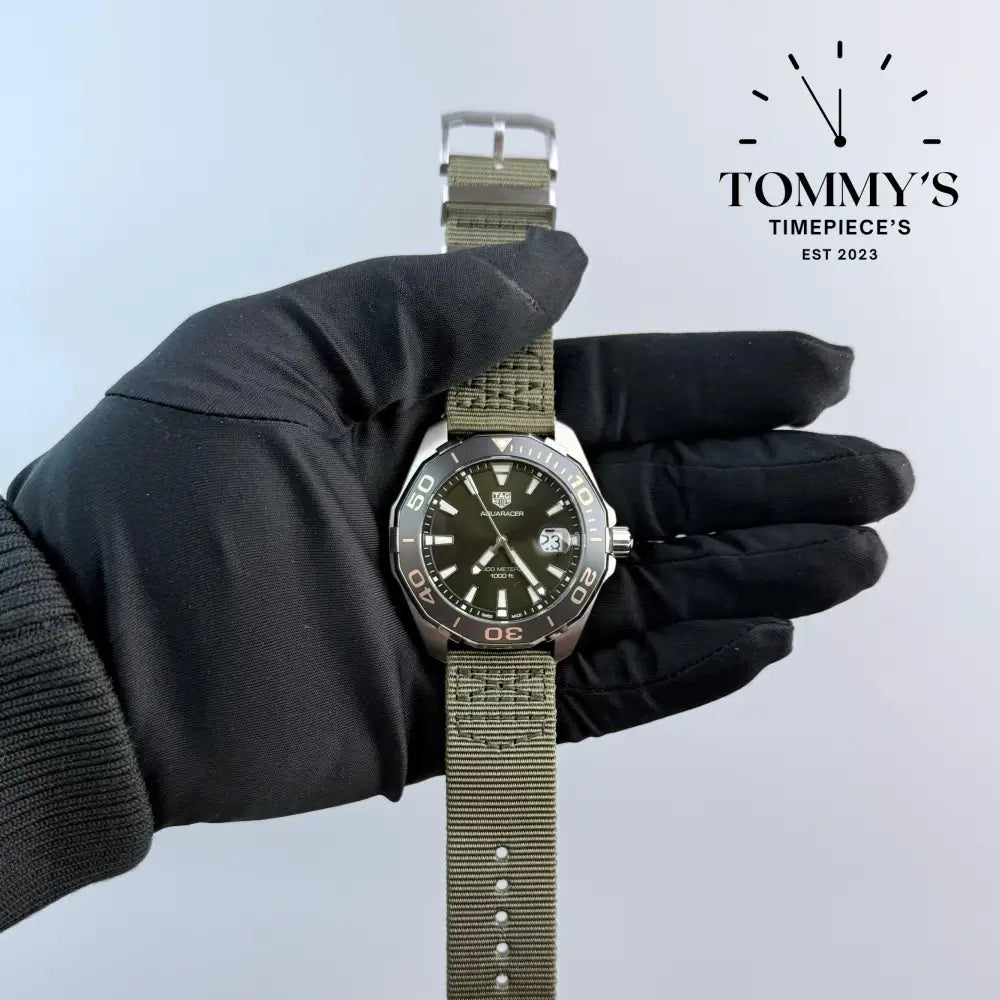 Superclone Aquaracer (Ronda Quartz Movement)