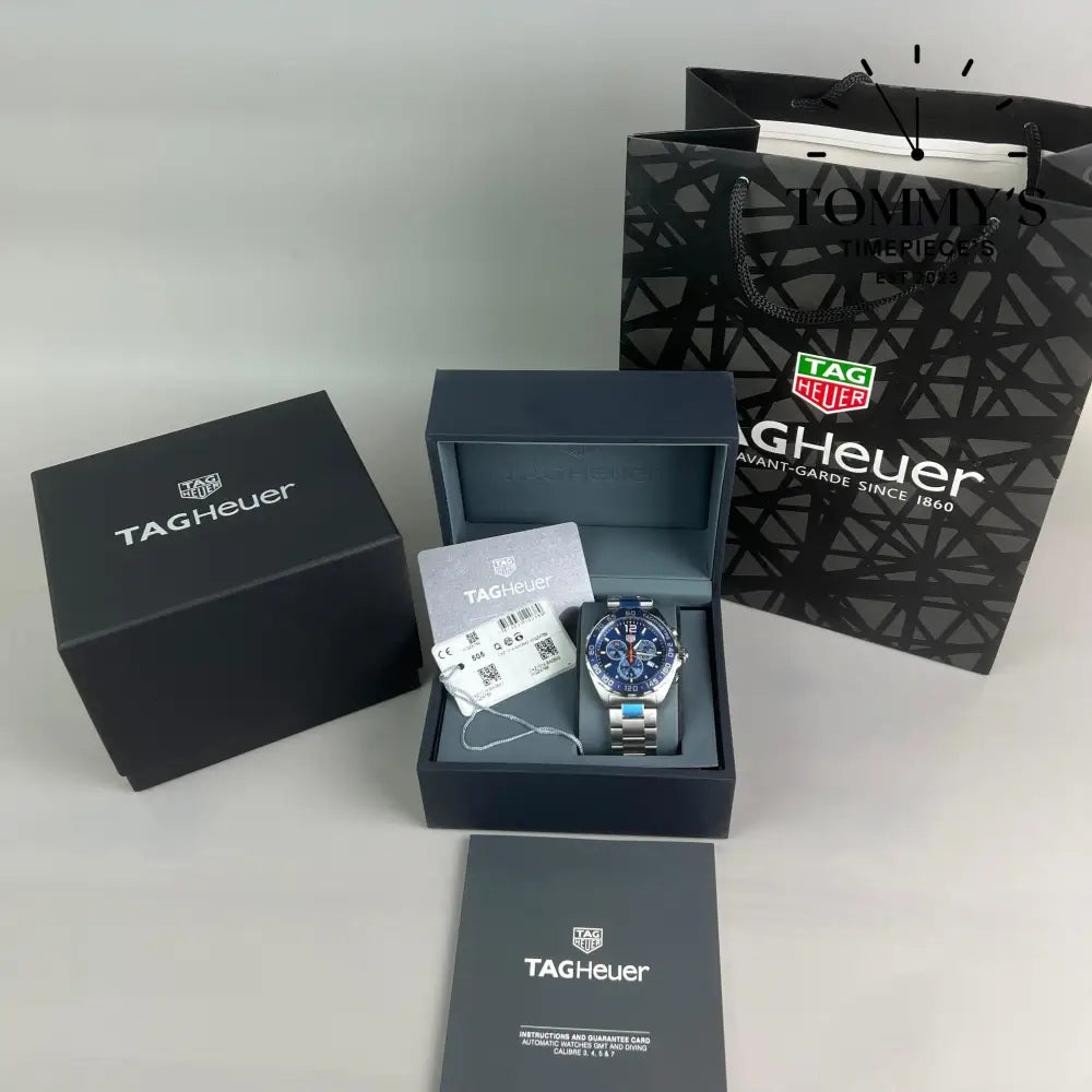 Superclone Formula 1 With Box And Paper