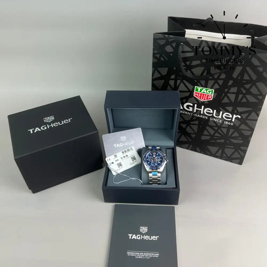 Superclone Formula 1 With Box And Paper