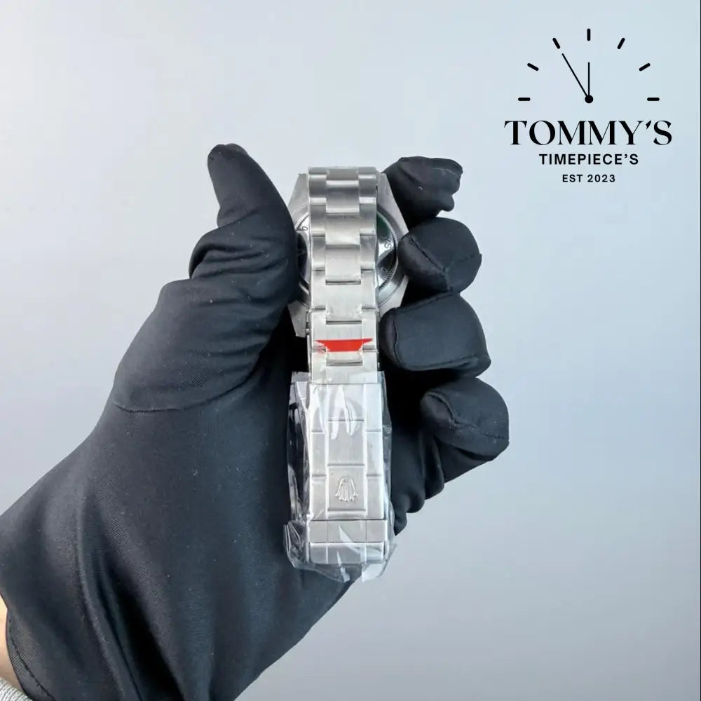 V9 Superclone Sea-Dweller (16600) 40mm Black Dial-Oyster Bracelet (Black Aluminium Bezel) Watches