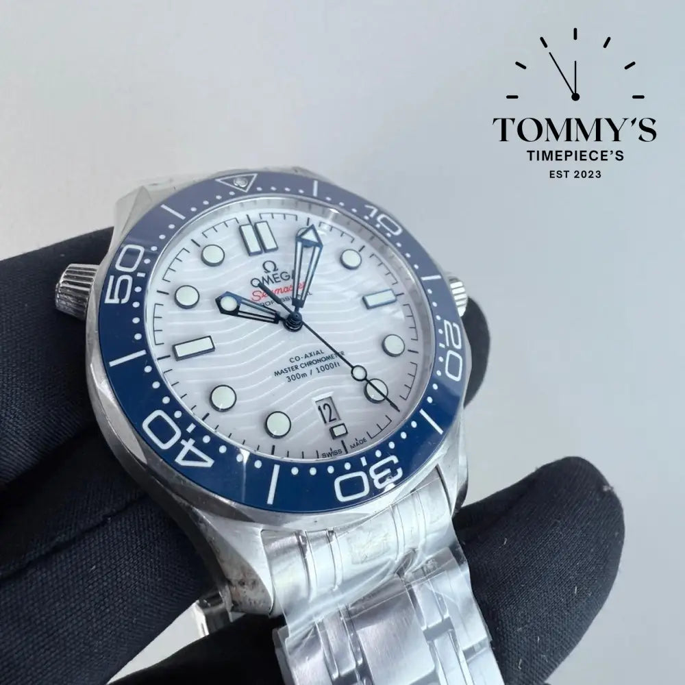 Seamaster Diver 300M With Free Rubber Strap [Best Edition]